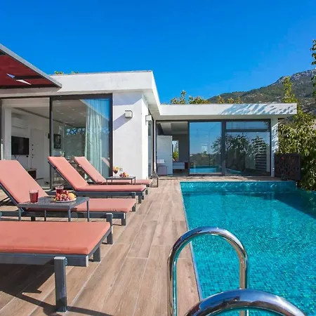 Islamlar Sleeps 4 With Pool And Air Con *