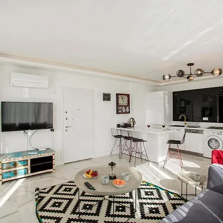 Islamlar Sleeps 4 With Pool And Air Con Villa *
